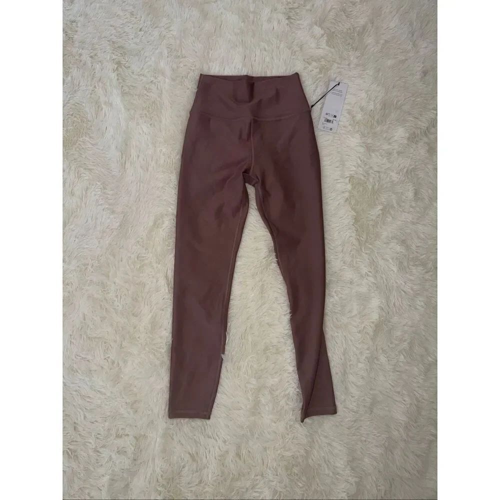 Alo Yoga 7/8 high waist airlift leggings size L color mushroom
